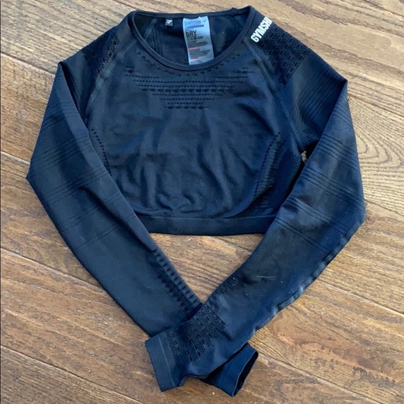 Gymshark Tops - Gymshark black crop
